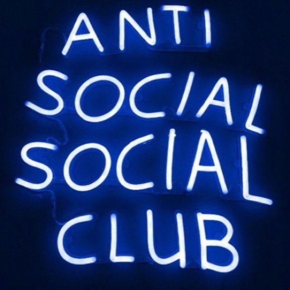 Meet your Posher, Kamarin - Picture 1 of 1